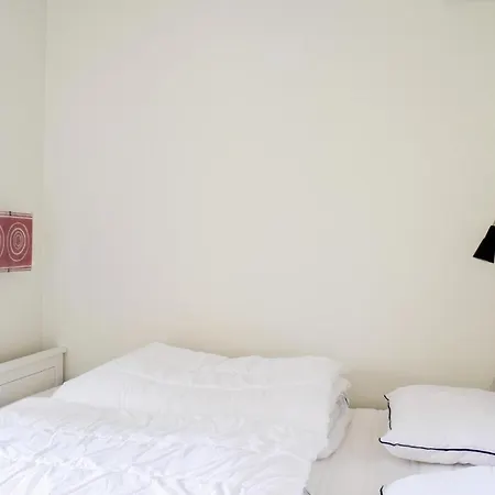 Two-bedroom In Skare 公寓
